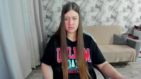 Aletta Oushen online show from 10, 10, 2025