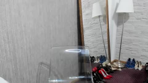 Snapshot of elisabaxter chatting on 27, 2, 2025 Maria online show from 27, 2, 2025
