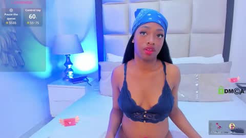 elisabettamonroy online show from 22, 10, 2025