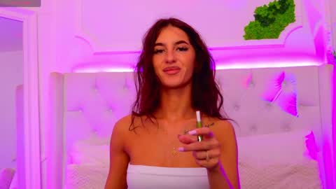 ElisaCharm online show from 28, 5, 2026