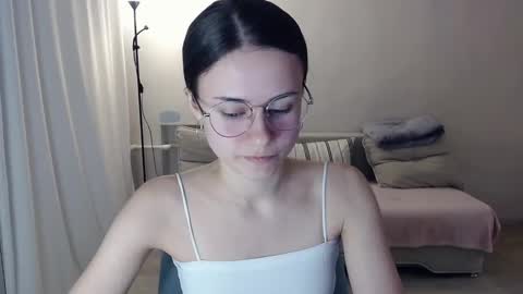 Snapshot of eliscuteblonde chatting on 22, 1, 2025 Elis online show from 22, 1, 2025