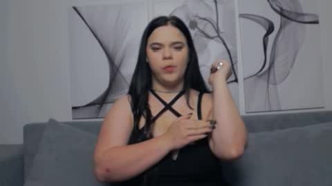 Snapshot of eliss_mystery chatting on 8, 11, 2025 Eliss online show from 8, 11, 2025