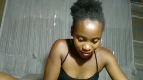 Snapshot of elita12010 chatting on 8, 2, 2026 elita12010 online show from 8, 2, 2026