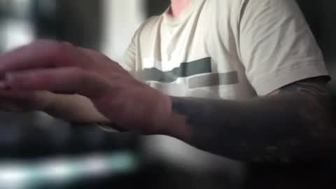 elitegangster24 online show from 25, 7, 2026
