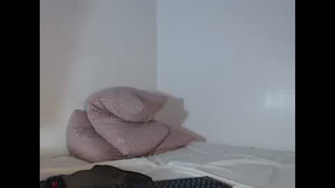 Snapshot of elitemanu chatting on 4, 12, 2025 elitemanu online show from 4, 12, 2025