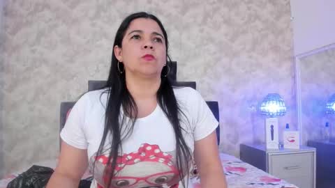 Elizabeth online show from 29, 10, 2025