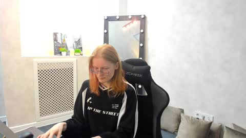 Snapshot of elizabeth_harpper chatting on 31, 1, 2025 Elizabeth online show from 31, 1, 2025