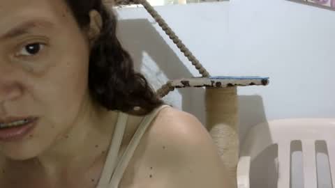 Snapshot of elizabeth_martinez_ chatting on 8, 3, 2025 Elizabeth Martinez online show from 8, 3, 2025