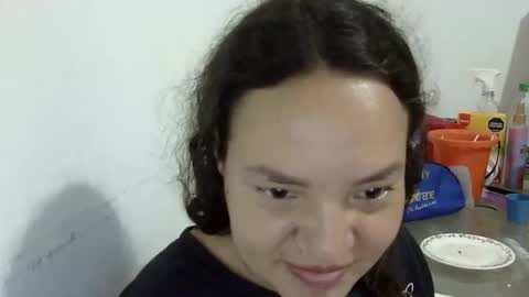 Elizabeth Martinez  online show from 6, 2, 2026