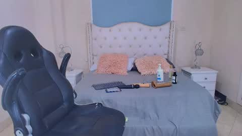 Snapshot of elizabeth_santos1 chatting on 15, 5, 2026 Elizabeth online show from 15, 5, 2026