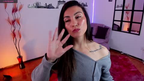 Snapshot of elizabeth_taylor_b chatting on 3, 12, 2024 Elizabeth online show from 3, 12, 2024