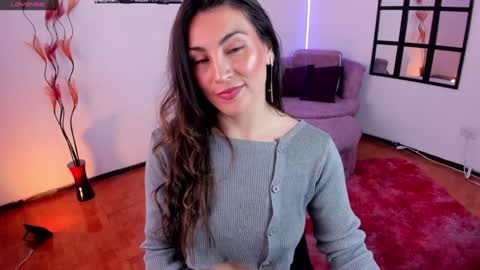 Snapshot of elizabeth_taylor_b chatting on 9, 1, 2025 Elizabeth online show from 9, 1, 2025
