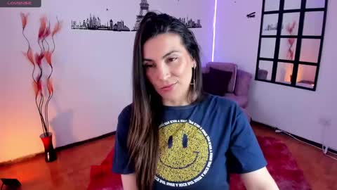 Snapshot of elizabeth_taylor_b chatting on 18, 2, 2025 Elizabeth online show from 18, 2, 2025