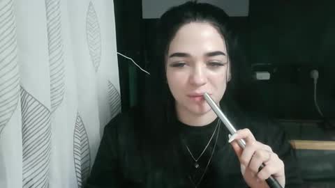 elizabeth_xi online show from 7, 10, 2025