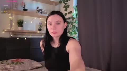 Snapshot of elizabethandersen chatting on 1, 7, 2026 Elizabeth online show from 1, 7, 2026