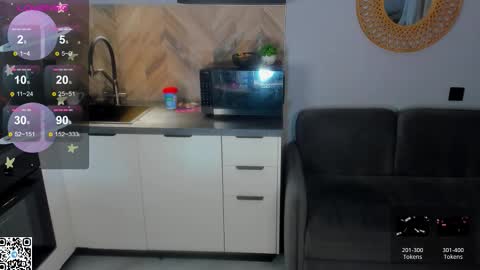 elizabethh_brown online show from 24, 2, 2026