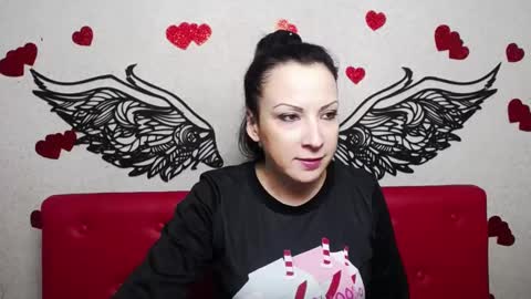 ElizabethSho online show from 28, 2, 2025