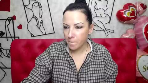 ElizabethSho online show from 11, 3, 2025