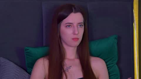 Snapshot of elizabetwilsoon chatting on 17, 1, 2025 Elizabet online show from 17, 1, 2025