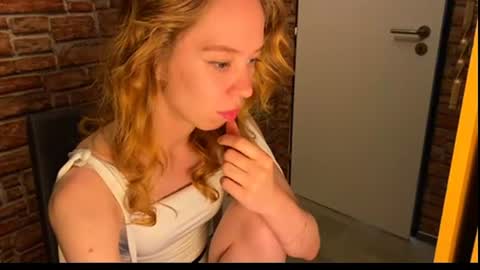 Eliza online show from 11, 6, 2026