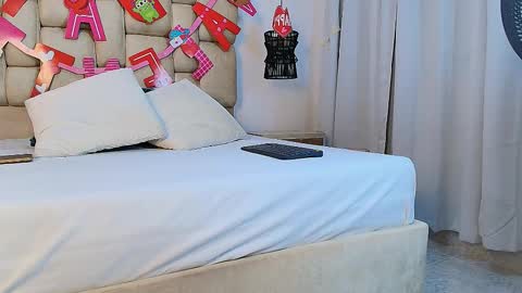 Eliza online show from 13, 9, 2025