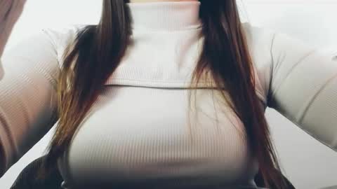 Snapshot of elizsun chatting on 20, 4, 2026 elizsun online show from 20, 4, 2026