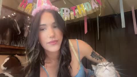 Snapshot of ella2sweet chatting on 23, 4, 2026 Ella online show from 23, 4, 2026