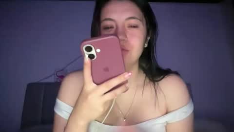 Snapshot of ella_aq chatting on 29, 5, 2026 Ella online show from 29, 5, 2026