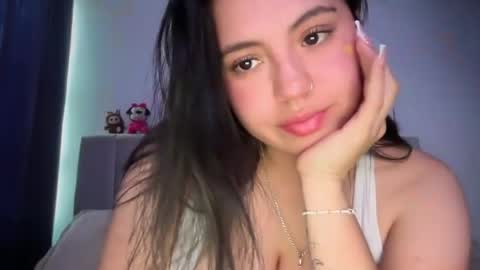 Snapshot of ella_aq chatting on 28, 7, 2026 Ella online show from 28, 7, 2026