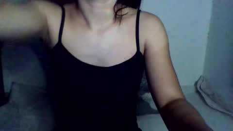 ella_babe25 online show from 22, 4, 2026