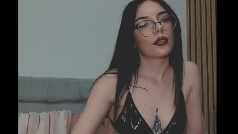 Chloe online show from 2, 2, 2026