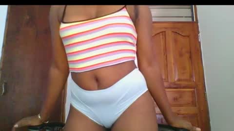 Ella online show from 20, 2, 2025