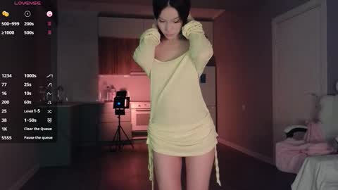 Lee online show from 23, 9, 2025