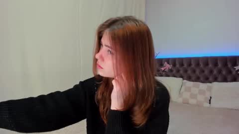 Ella Mayers online show from 9, 3, 2025