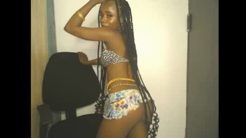 Snapshot of ellababy8 chatting on 1, 6, 2026 ella online show from 1, 6, 2026
