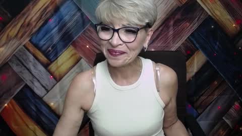 EllaBonito online show from 9, 10, 2025