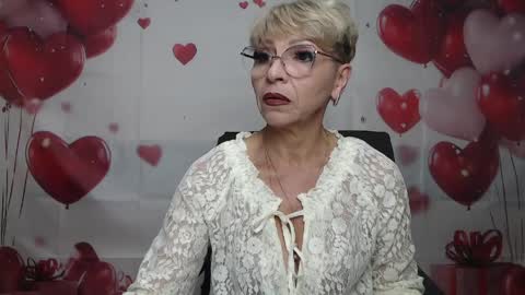 Snapshot of ellabonito chatting on 5, 4, 2026 EllaBonito online show from 5, 4, 2026