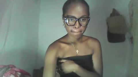 ellah245 online show from 15, 2, 2026