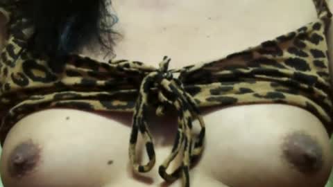 Snapshot of ellah_morena chatting on 1, 3, 2025 Ellah online show from 1, 3, 2025