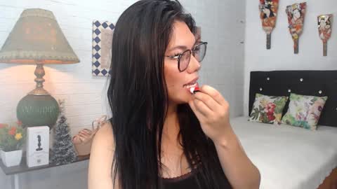 Snapshot of ellahollywood1818 chatting on 10, 12, 2024 CINDERELLA online show from 10, 12, 2024