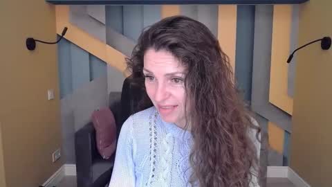 EllaLongs online show from 25, 10, 2025