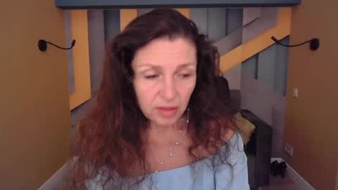 Snapshot of ellalongs chatting on 12, 6, 2026 EllaLongs online show from 12, 6, 2026