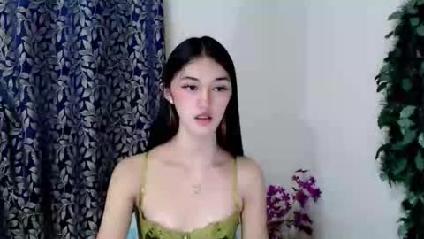 Snapshot of ellamiller69 chatting on 14, 9, 2025 ELLA online show from 14, 9, 2025