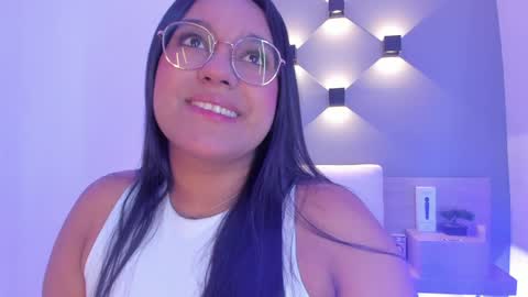 Ella online show from 28, 1, 2025