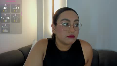 Ella online show from 7, 11, 2025