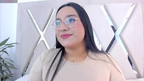 Ella online show from 7, 2, 2026