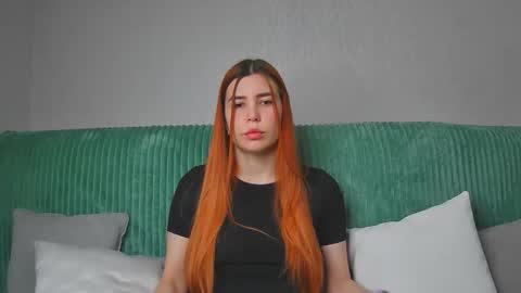 EllaNuar online show from 26, 2, 2026