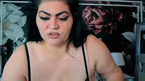 Snapshot of ellaxjane chatting on 25, 4, 2026 ellaxjane online show from 25, 4, 2026