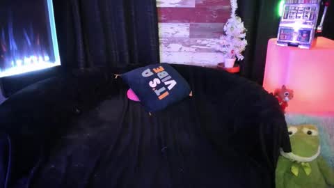 ELLE online show from 21, 12, 2025