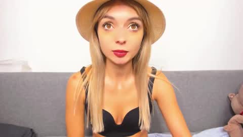 ellen_flow online show from 12, 3, 2025